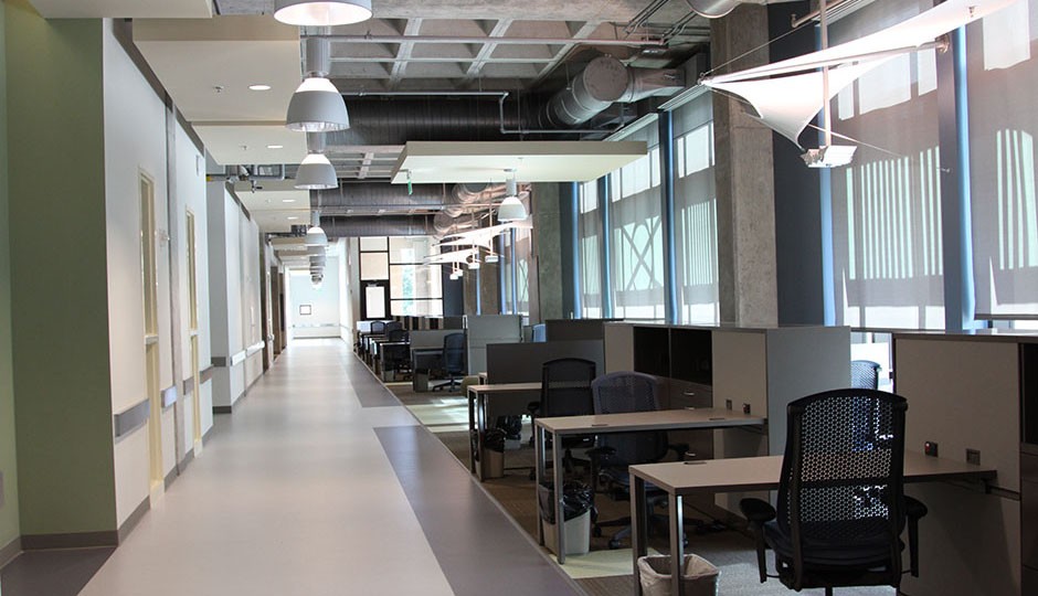 HBRC-entrance-to-the-lab